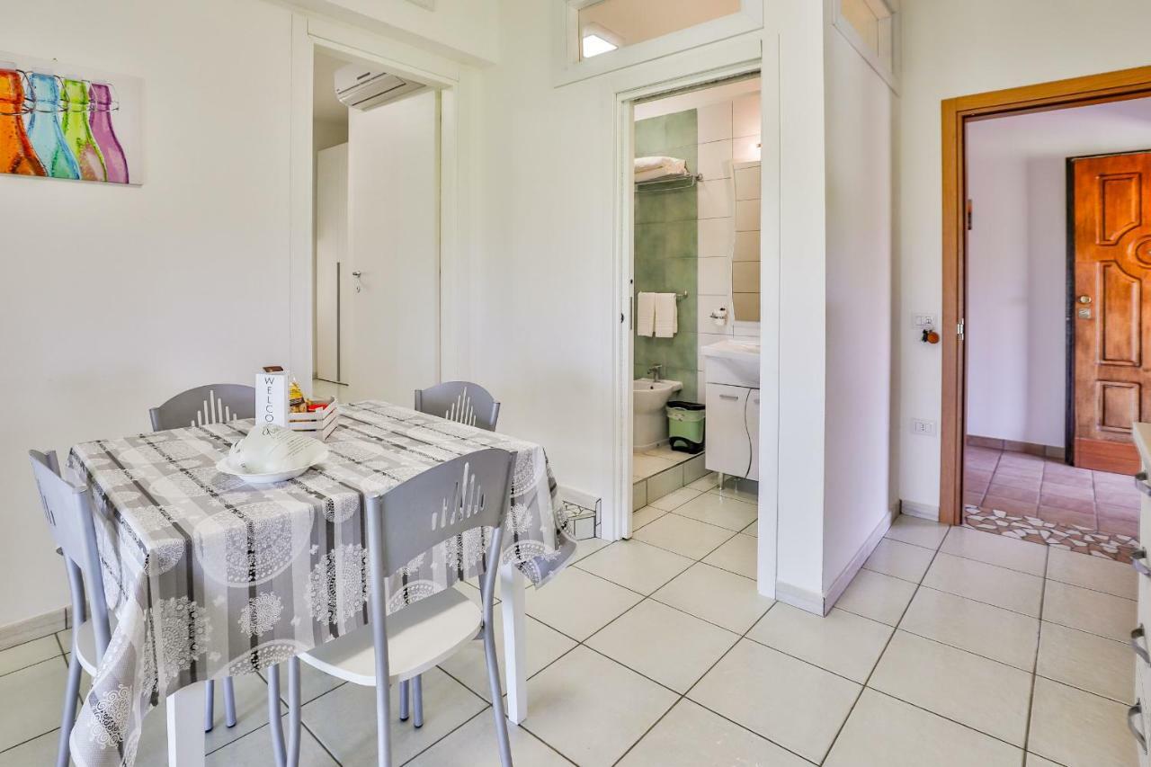 Apartamento I Giardini Dell'Olimpo Paestum Exterior foto
