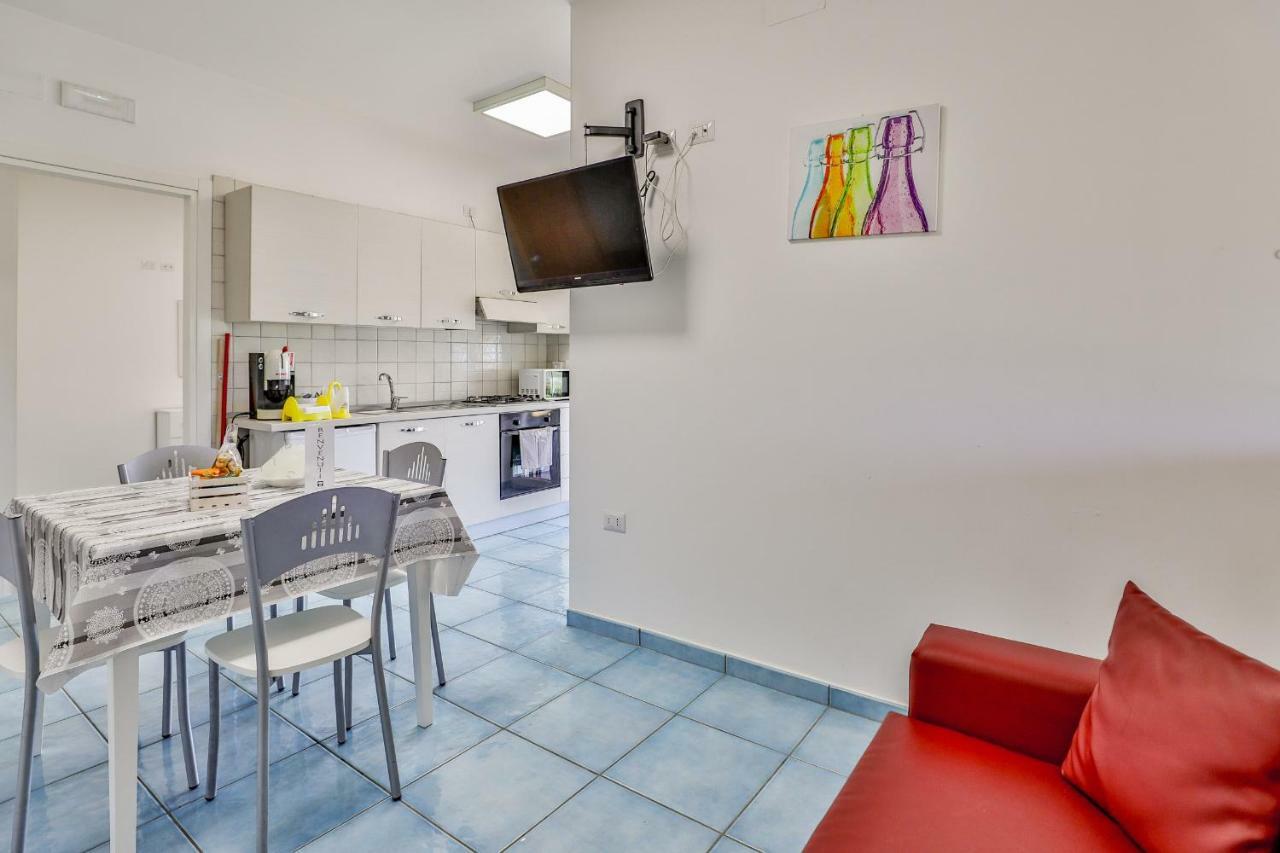 Apartamento I Giardini Dell'Olimpo Paestum Exterior foto