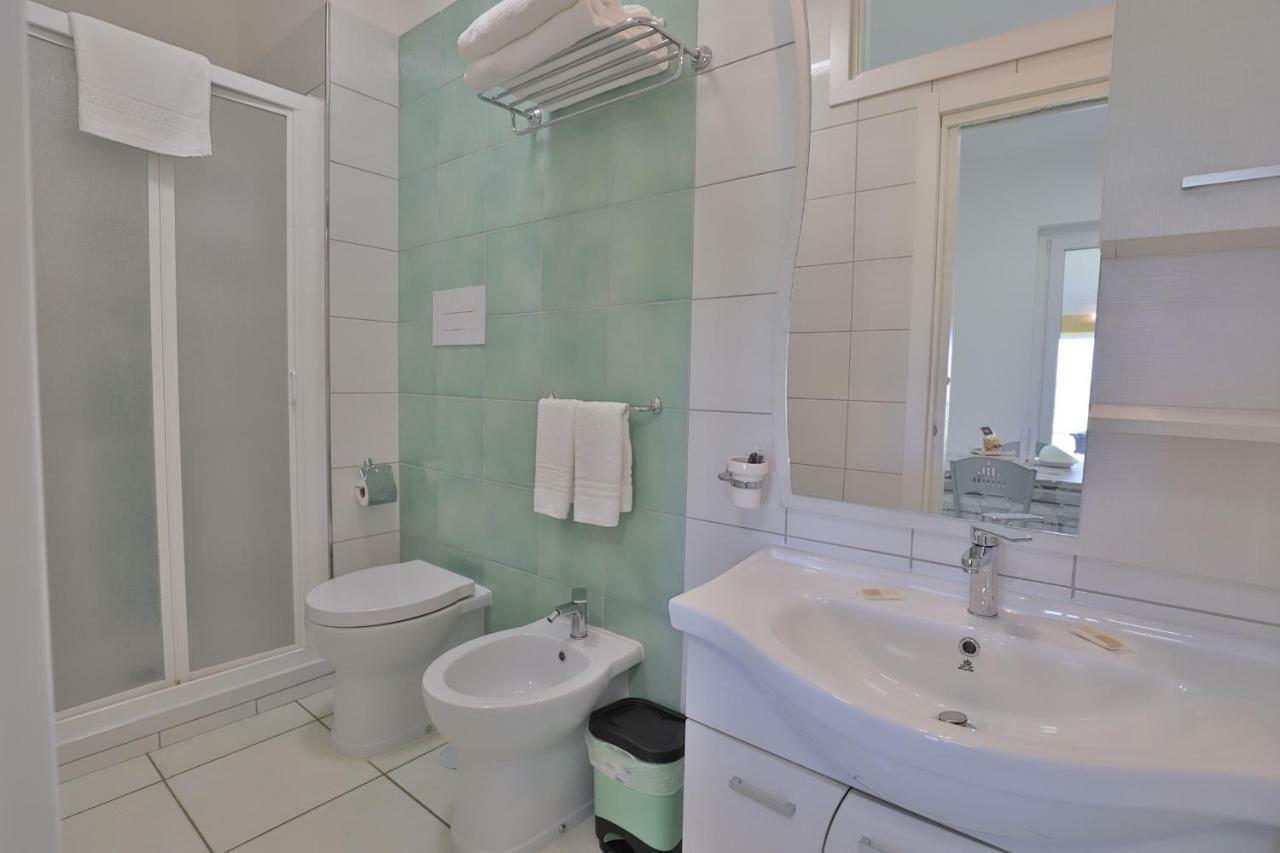 Apartamento I Giardini Dell'Olimpo Paestum Habitación foto