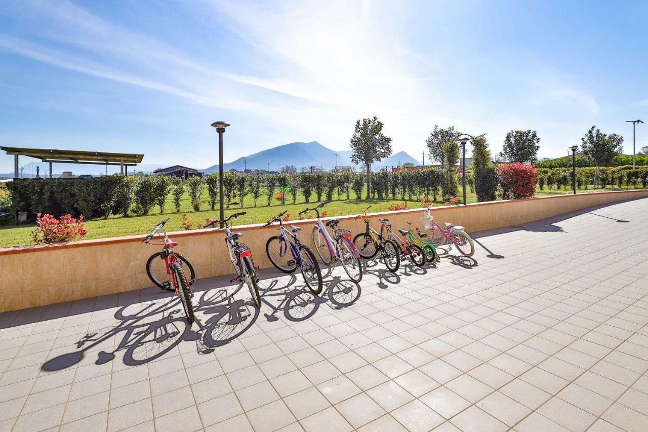 Apartamento I Giardini Dell'Olimpo Paestum Exterior foto